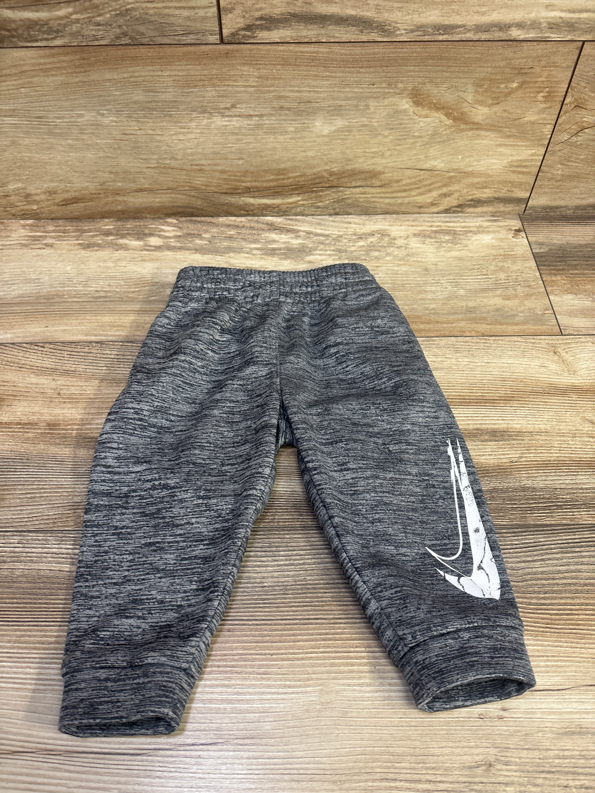 Nike Therma-Fit Joggers Grey sz 18m