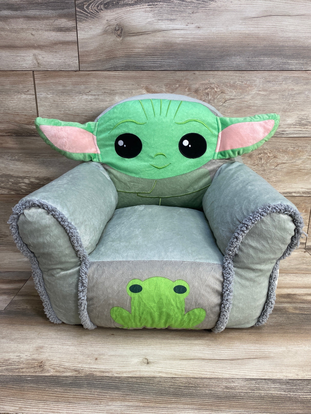 Disney Star Wars The Mandalorian featuring The Child Bean Bag Chair