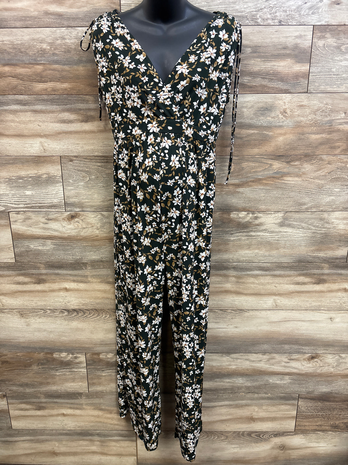 NEW Kaileigh Maternity Floral Jumpsuit Dark Green sz Large