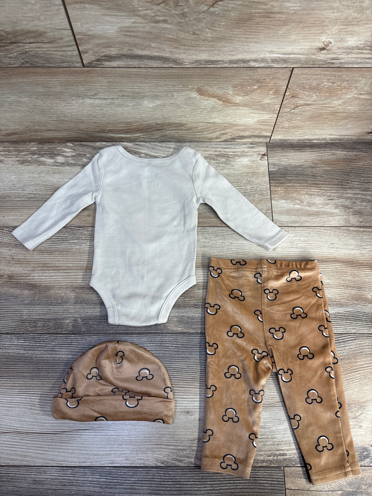 Disney Baby 3pc Mickey Mouse Bodysuit & Velour Pants Set Tan sz 0-3m
