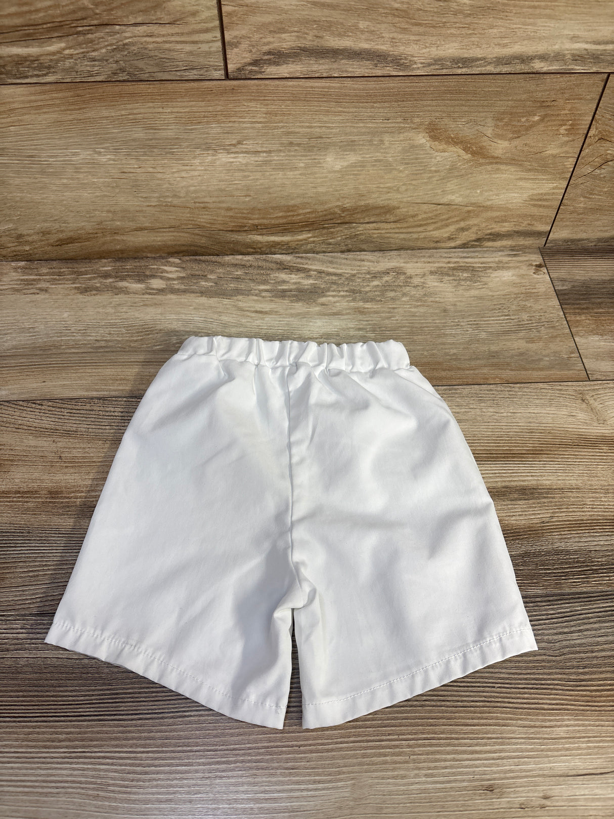 Active Shorts White sz 2T