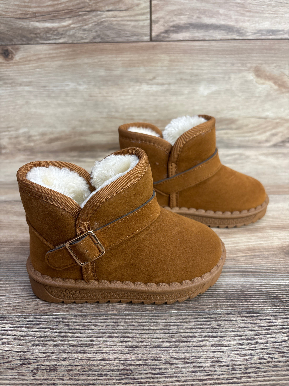 Faux-Fur Lined Suede Fashion Boots Brown sz 8c