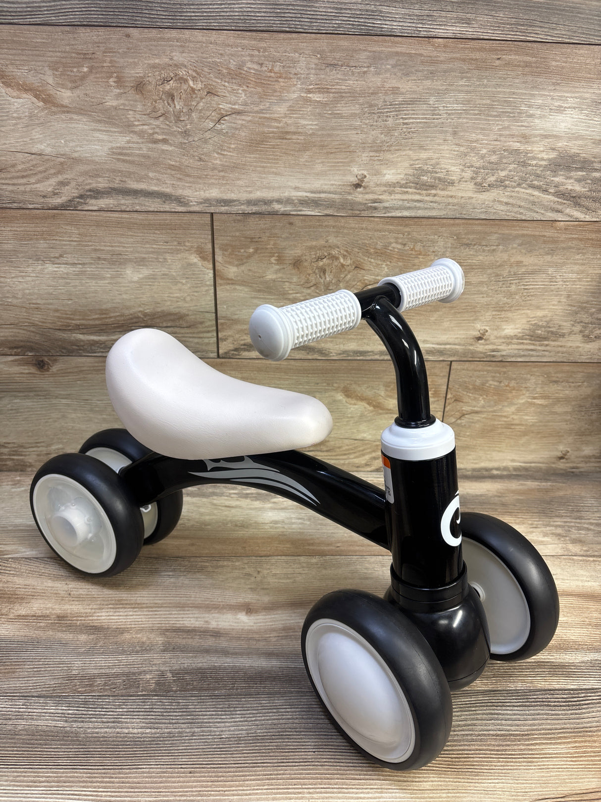 Gamefeiny Baby Balance Bike with Light-Up Wheels, Black