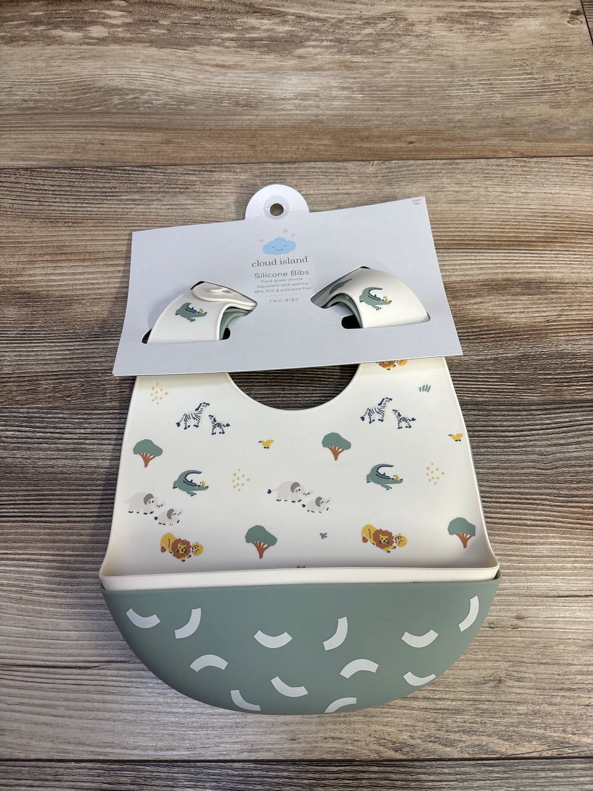 NEW Cloud Island 2pk Silicone Bibs - Animals/Cresents