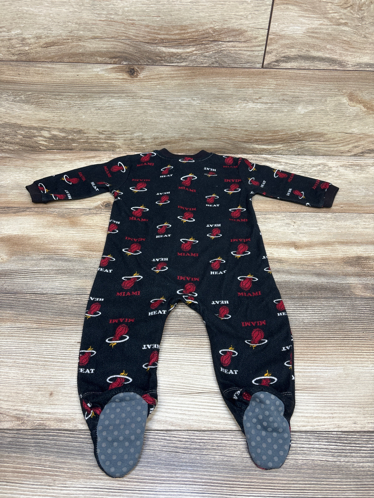 NBA Miami Heat Sleeper Black sz 3/6m