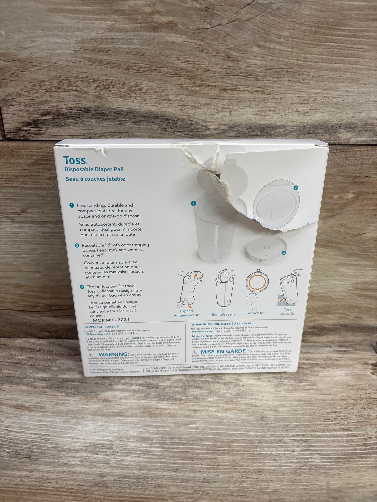 NEW Munchkin Toss Portable Disposable Diaper Pail (holds up to 30 diapers)