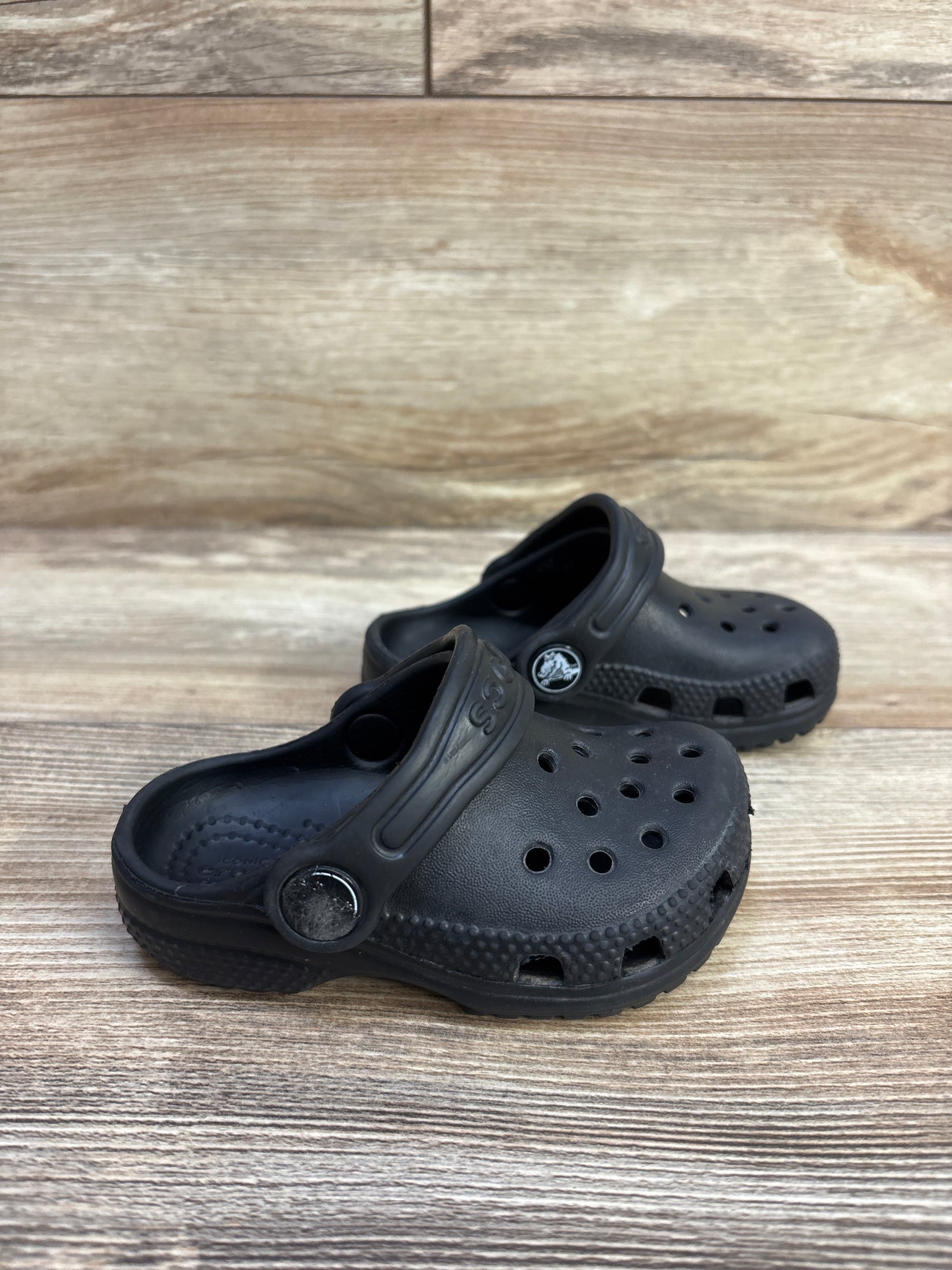 Crocs Classic Clogs Black sz 5c