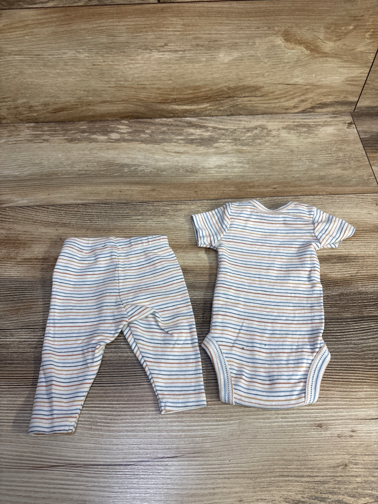 Just One You 2pc Striped Bodysuit & Bottoms Set White sz Preemie