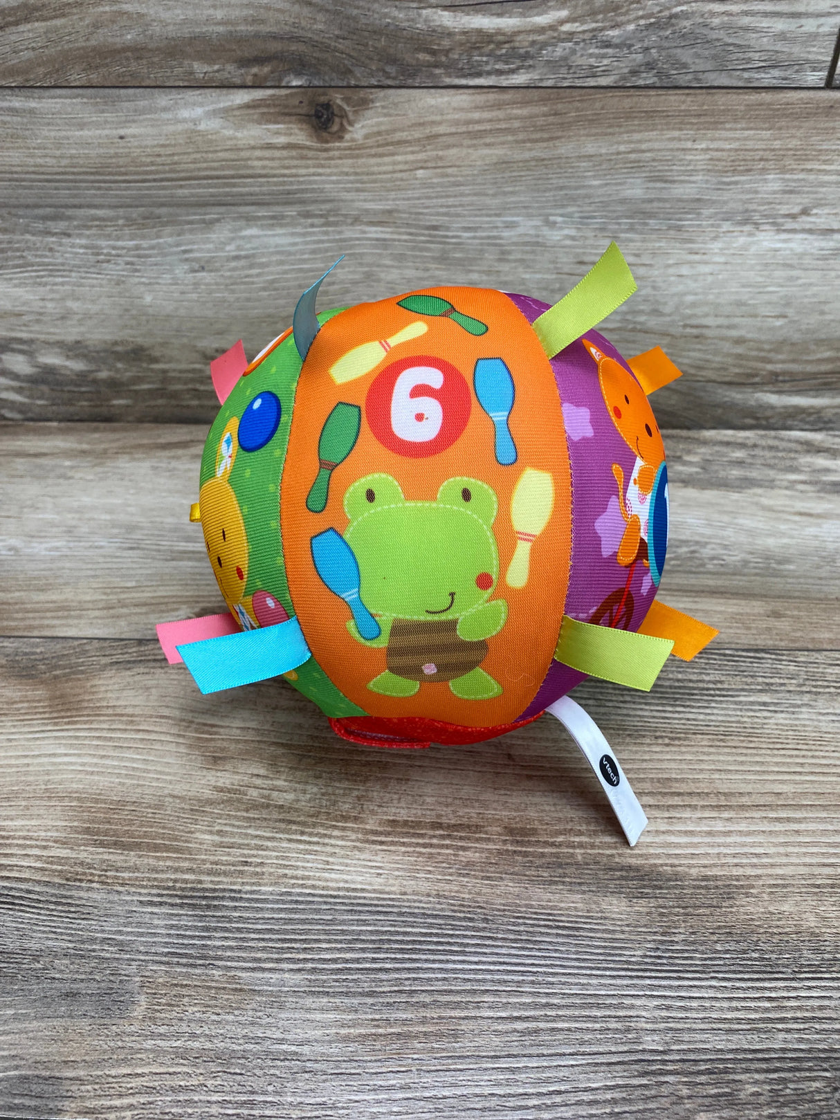 VTech Lil' Critters Roll & Discover Ball, Multicolor