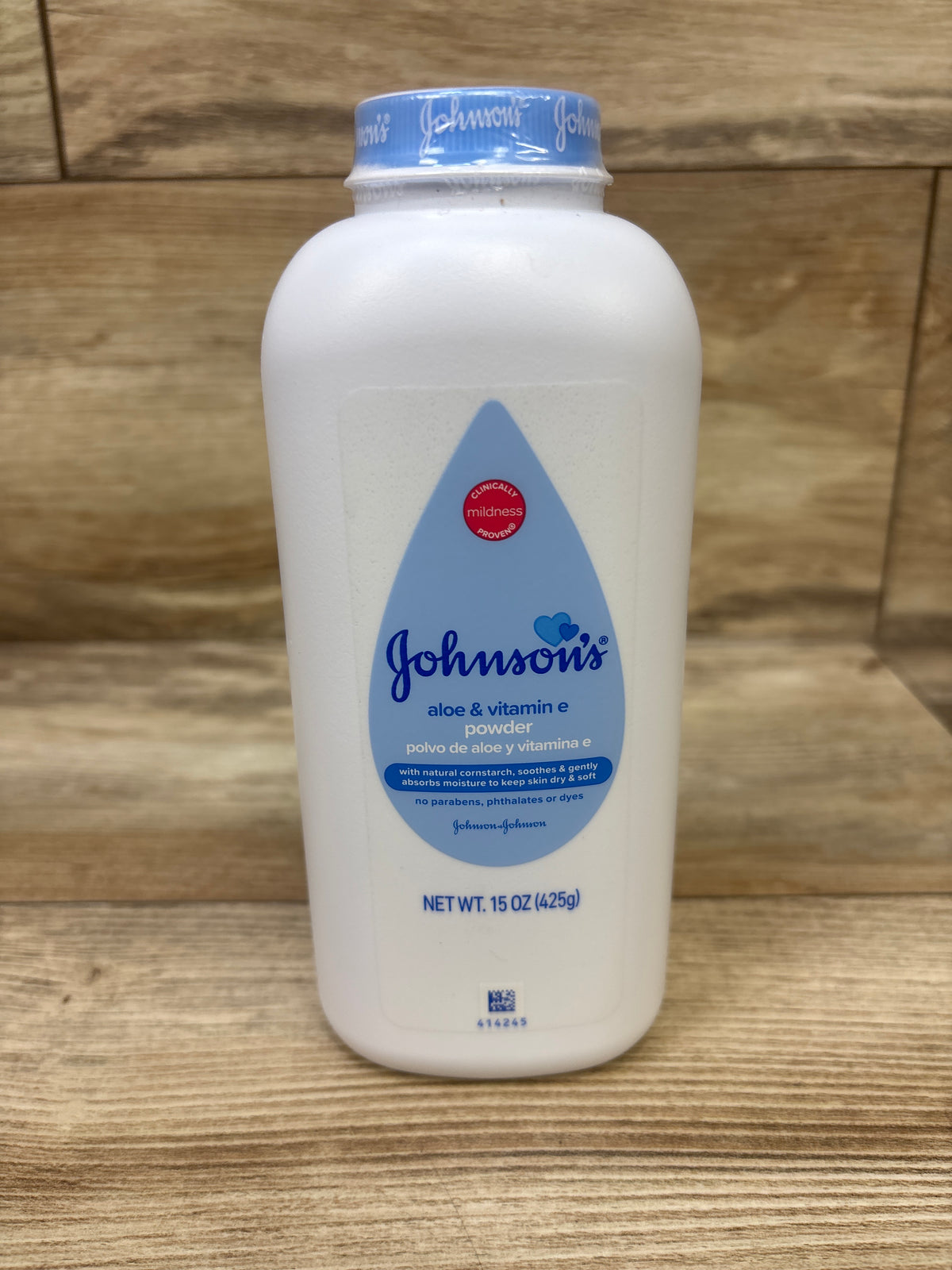 NEW Johnson's Baby Aloe & Vitamin E Baby Powder 15oz
