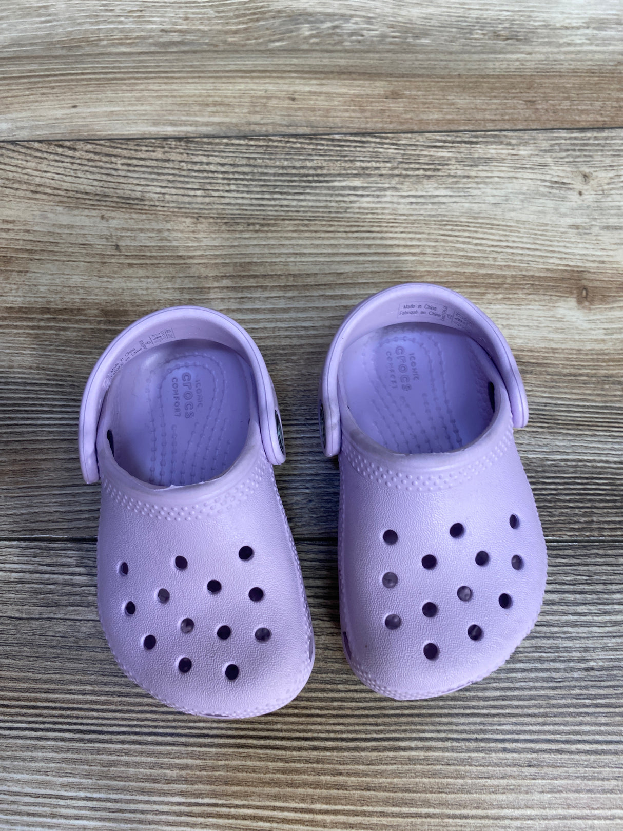 Crocs Classic Clogs Lavender sz 5c