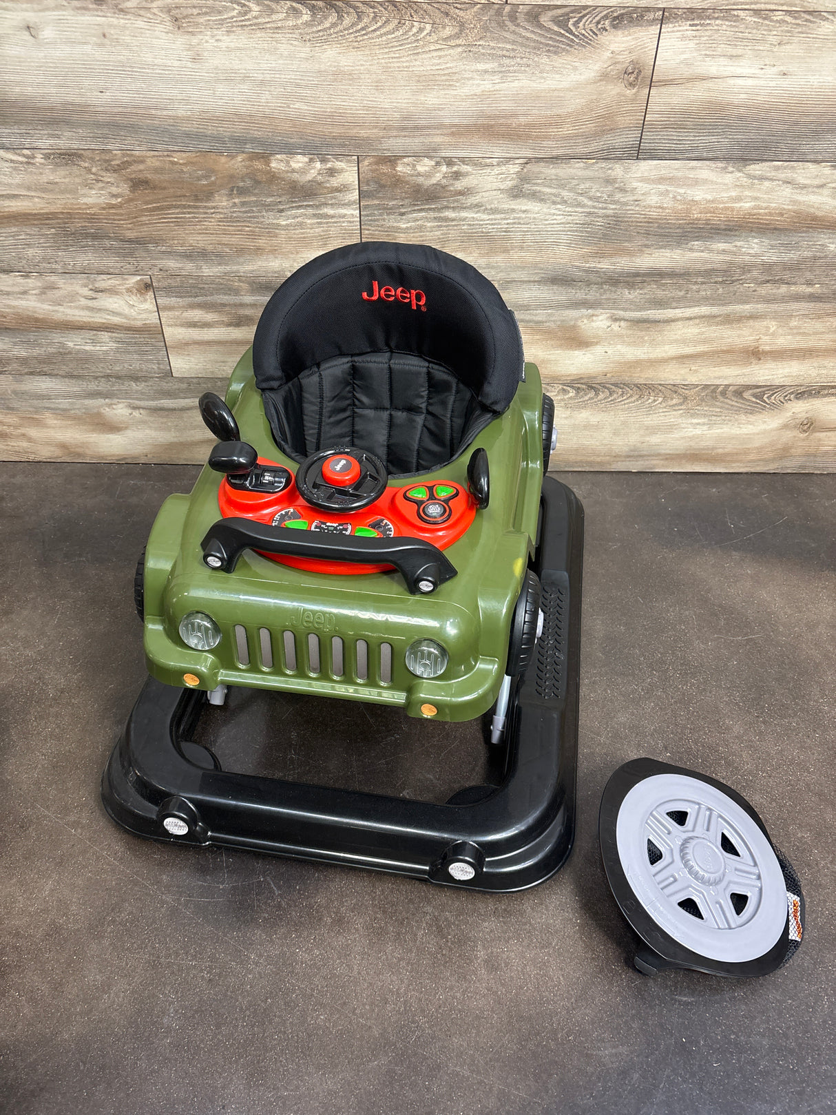 Jeep Classic Wrangler 3-in-1 Grow With Me Activity Walker