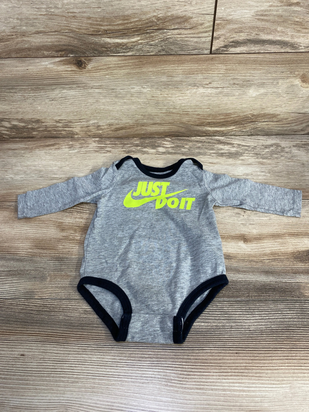 Nike Just Do It Bodysuit Grey sz 6m - Me n Mommy To Be