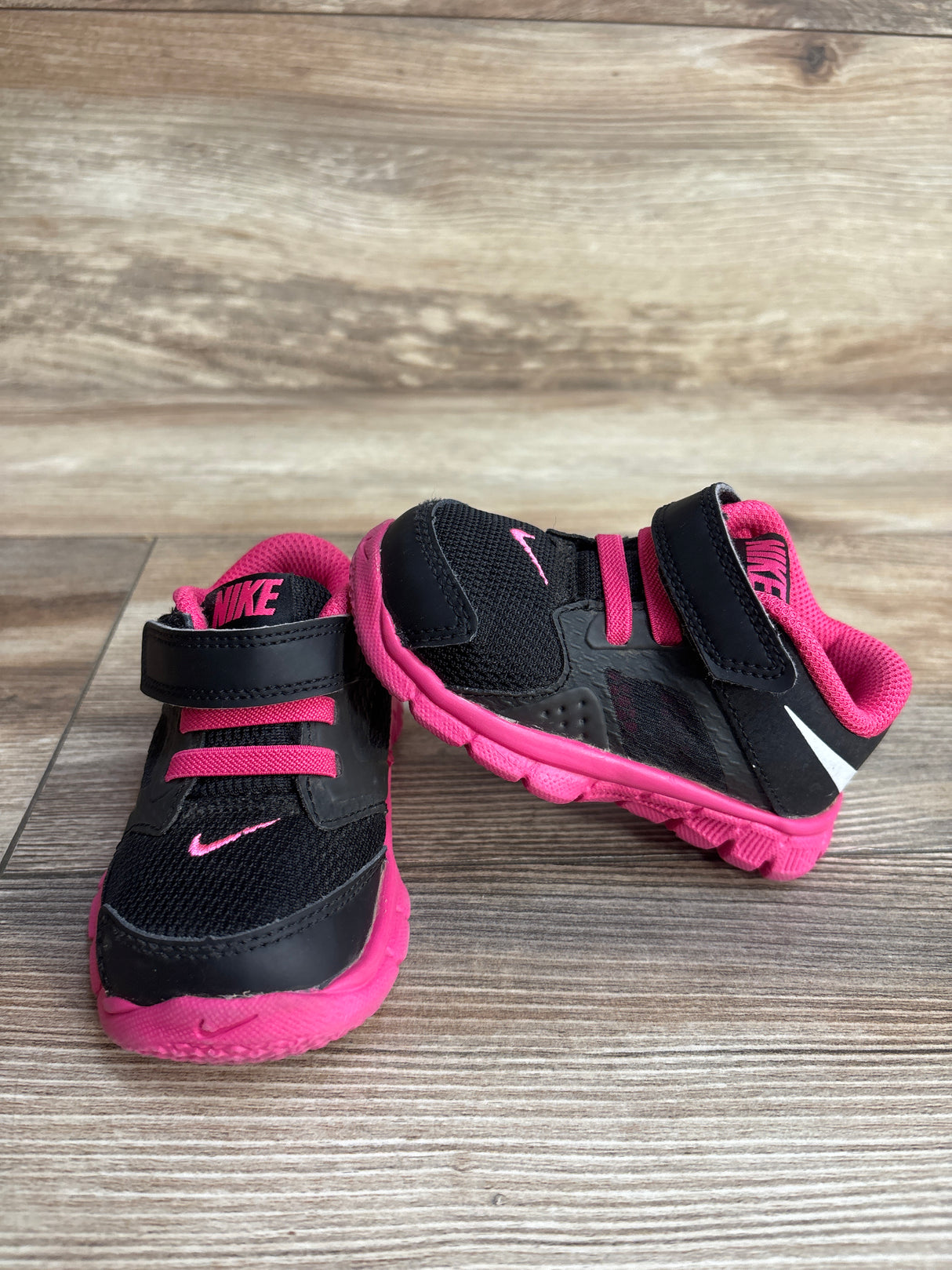 Nike Flex Supreme TR 3 Sneakers Black sz 5c