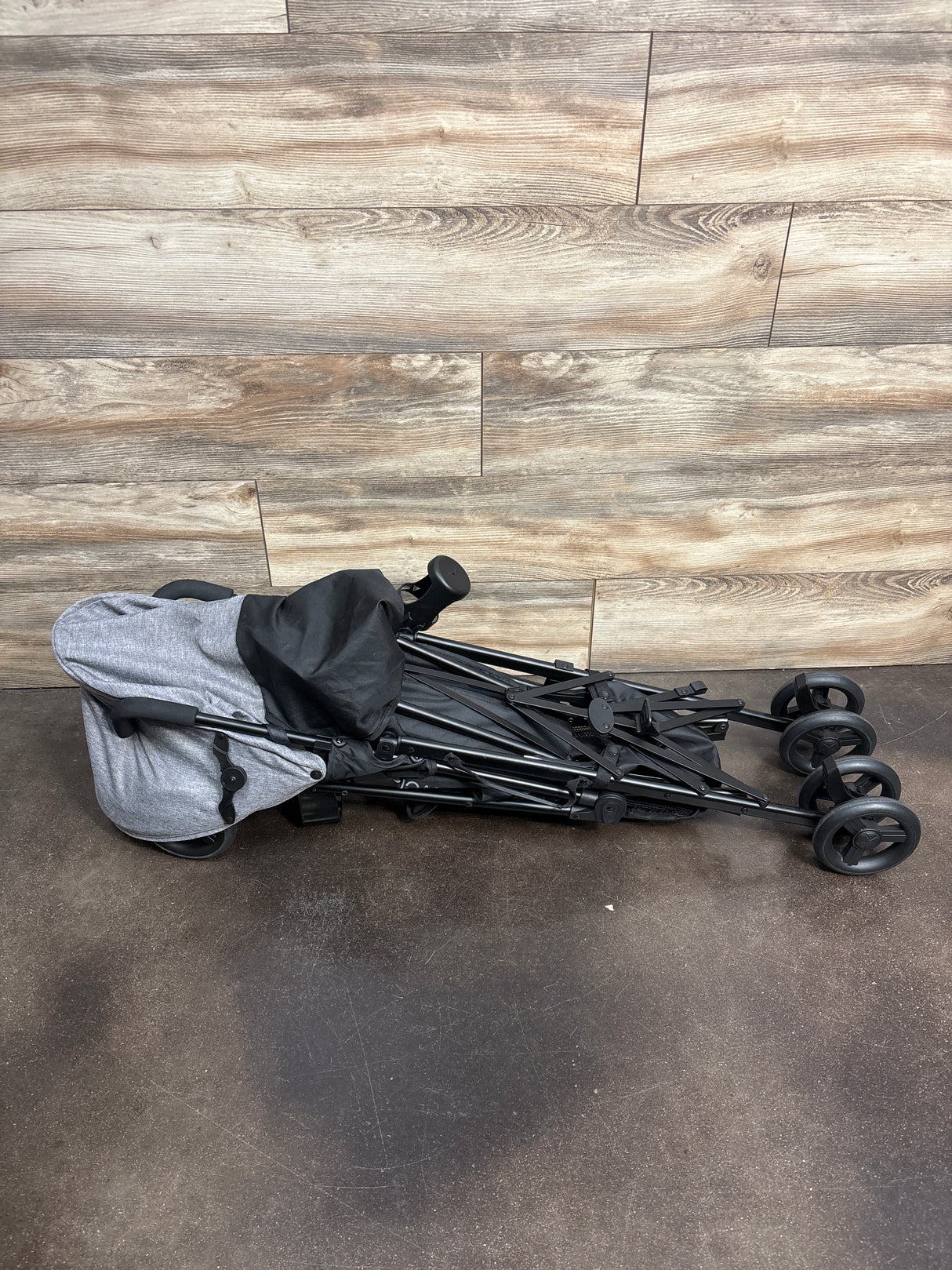 Delta Children Jeep PowerGlyde Stroller - Grey