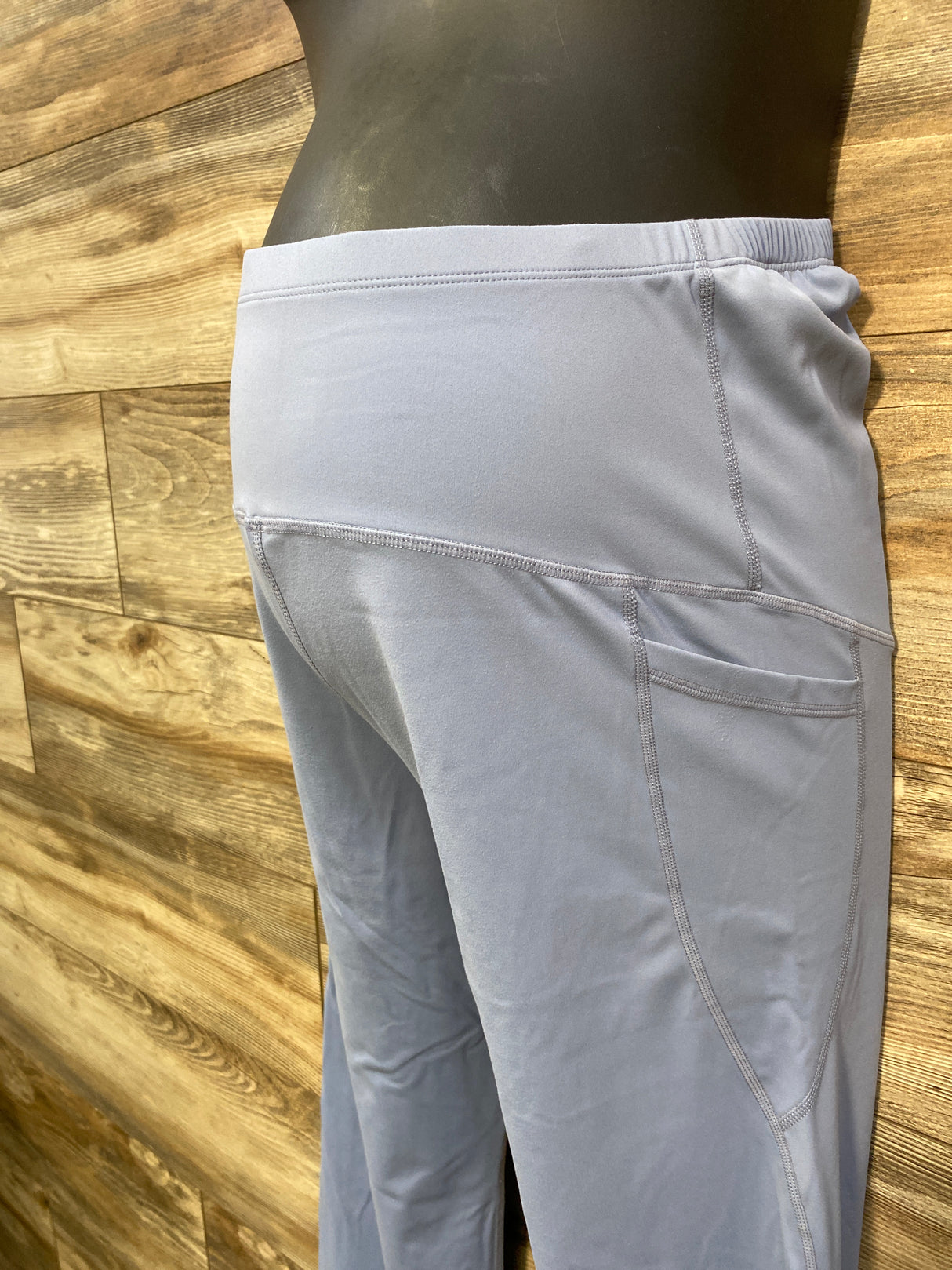 JOYSPELS Smooth Feeling Flare Maternity Leggings Light Blue sz Medium