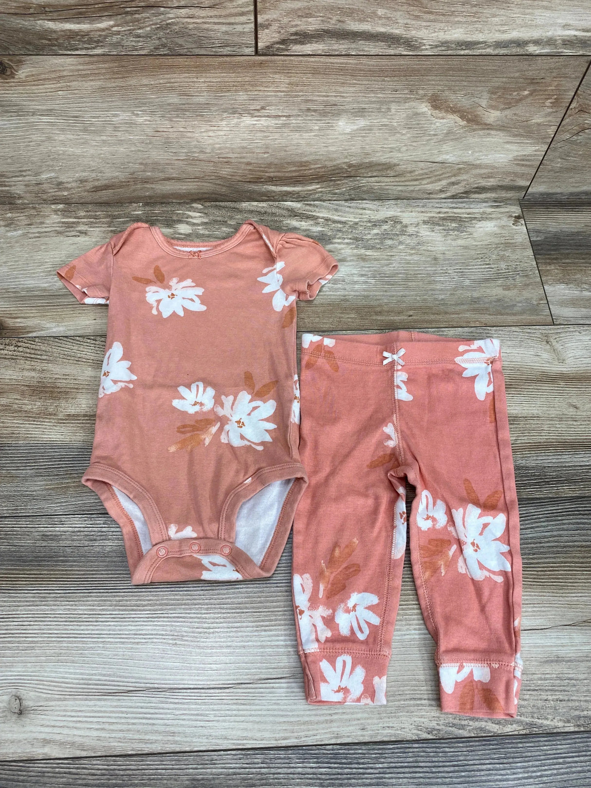 Carter's 2pc Floral Bodysuit & Pants Pink sz 9m