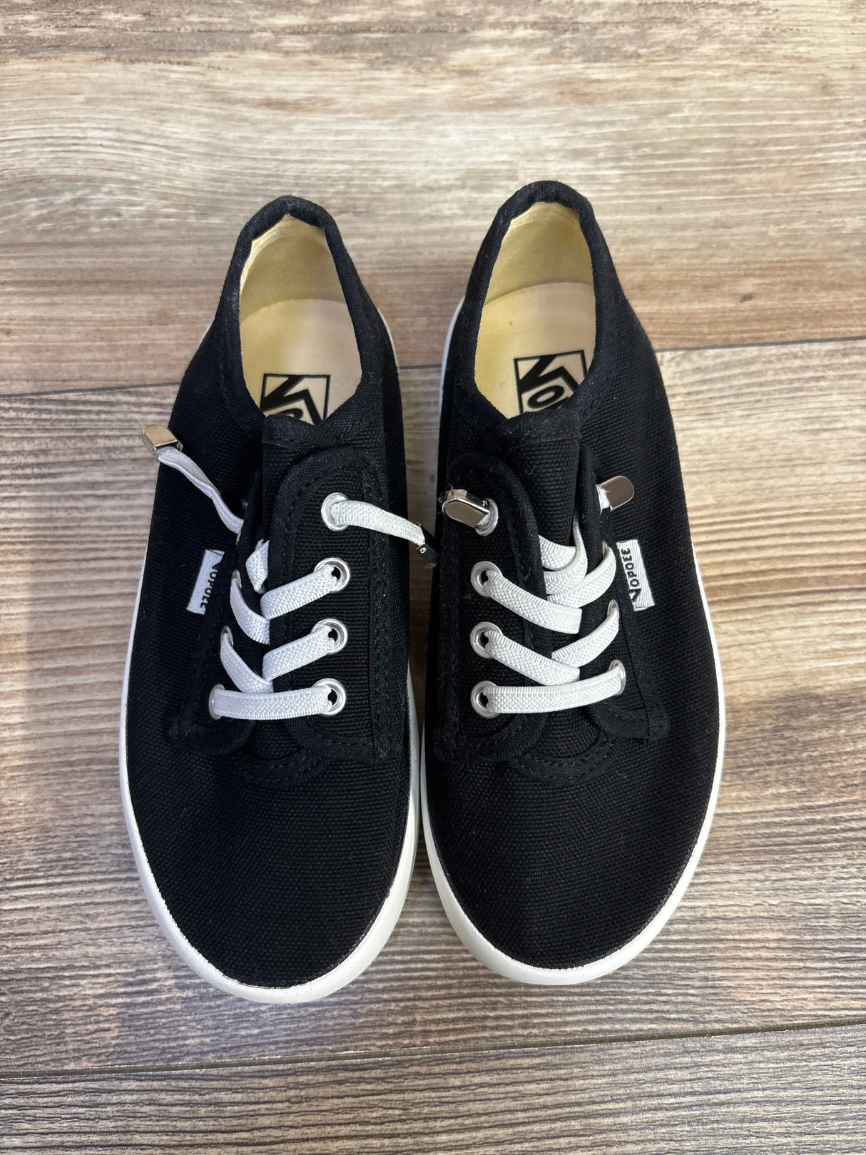 NWOT OPOEE Low Cut Canvas Shoes Black sz 11c