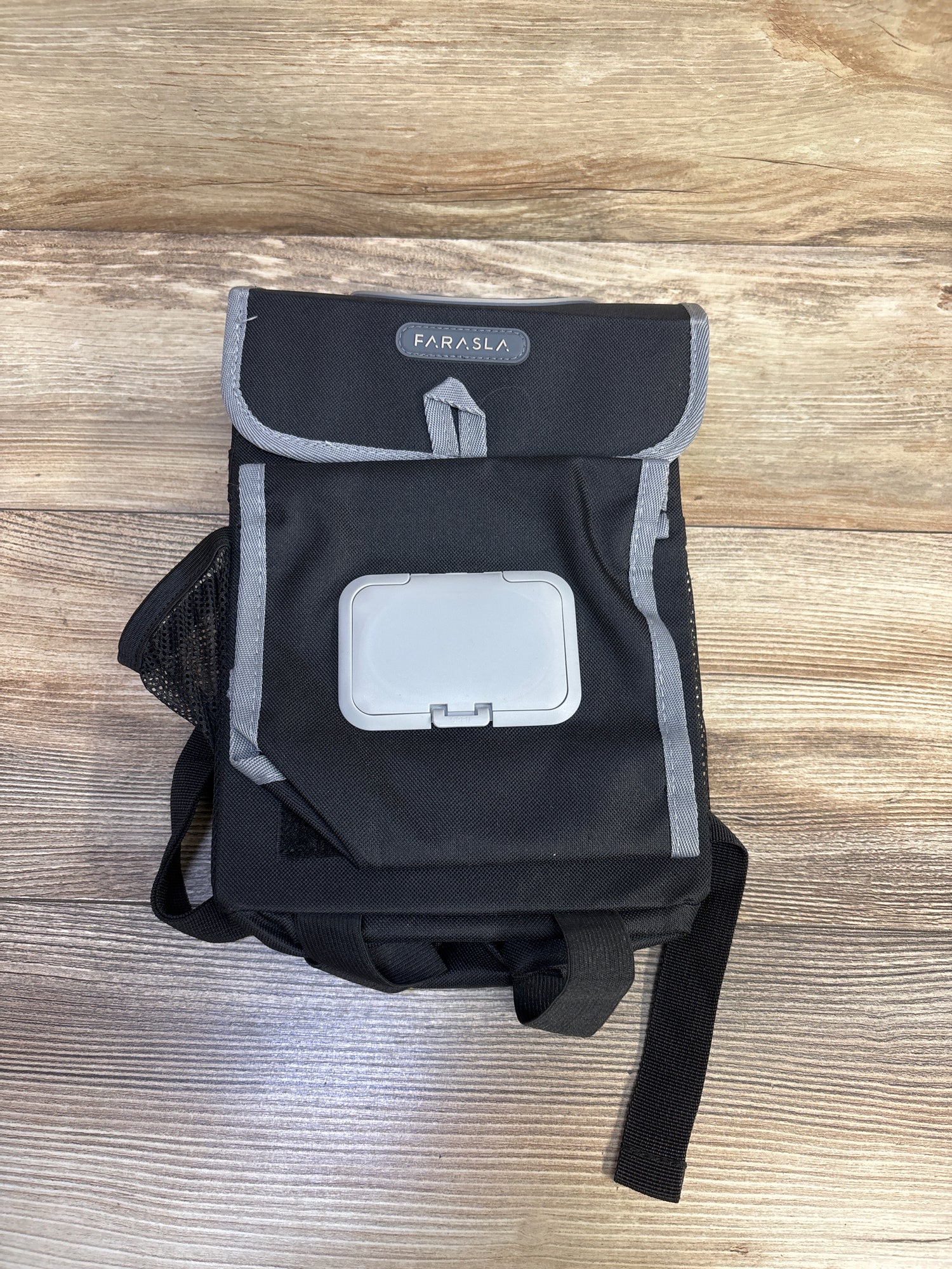 Farasla All-in-One Car Trash Can with Wipe Holder