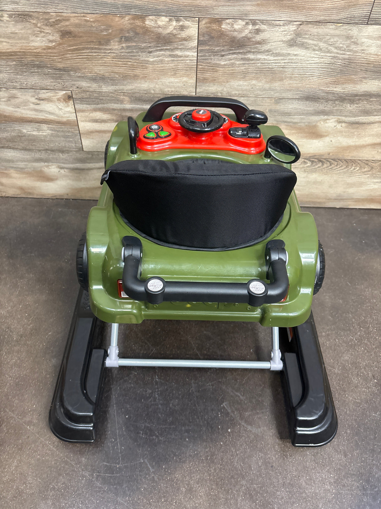 Jeep Classic Wrangler 3-in-1 Grow With Me Activity Walker
