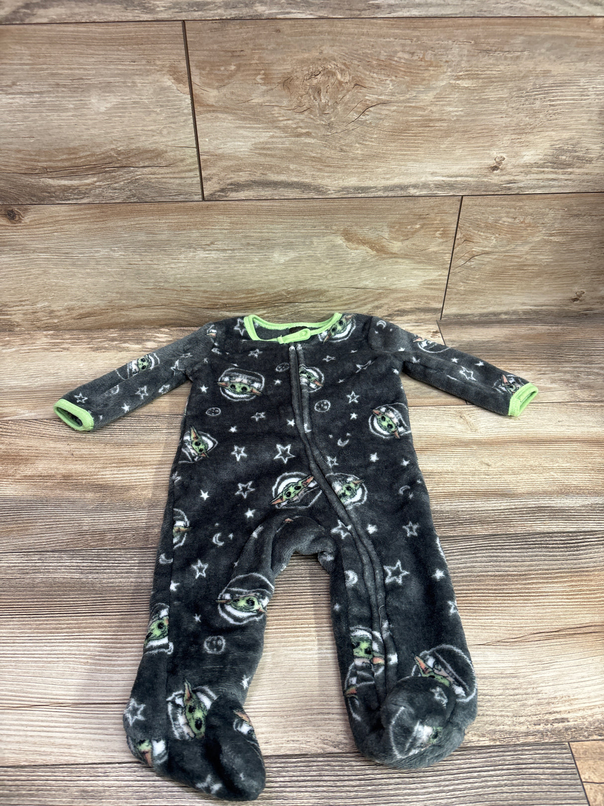 Star Wars Baby Yoda Plush Footed Coverall Grey sz 6-9m