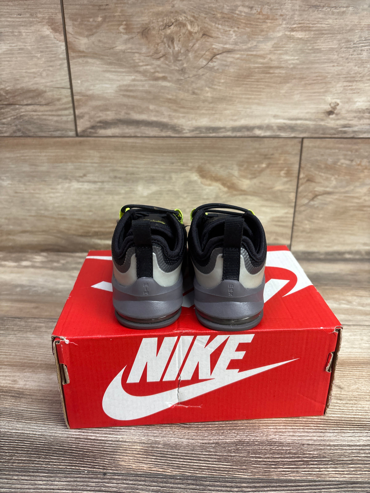 Nike Air Max Axis TD 'Black Volt' Sneakers sz 8c
