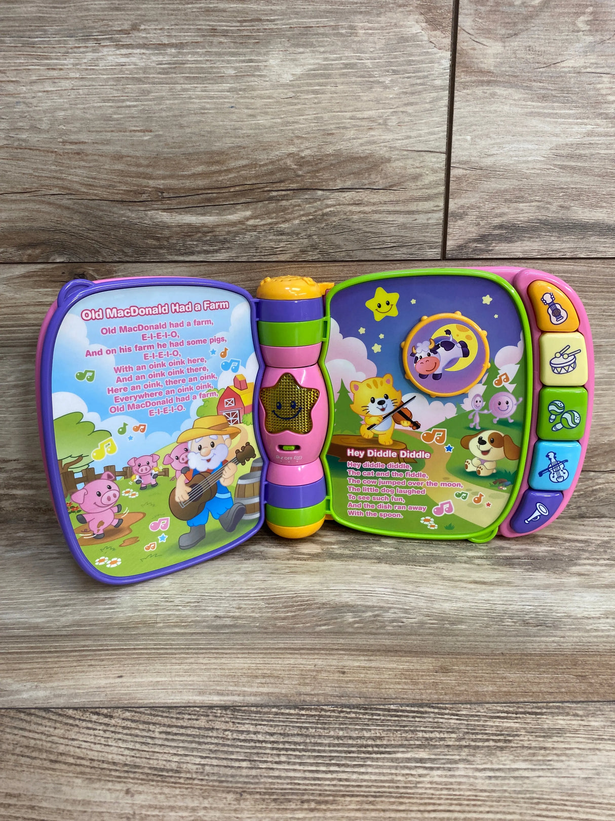 VTech Musical Rhymes Book, Pink