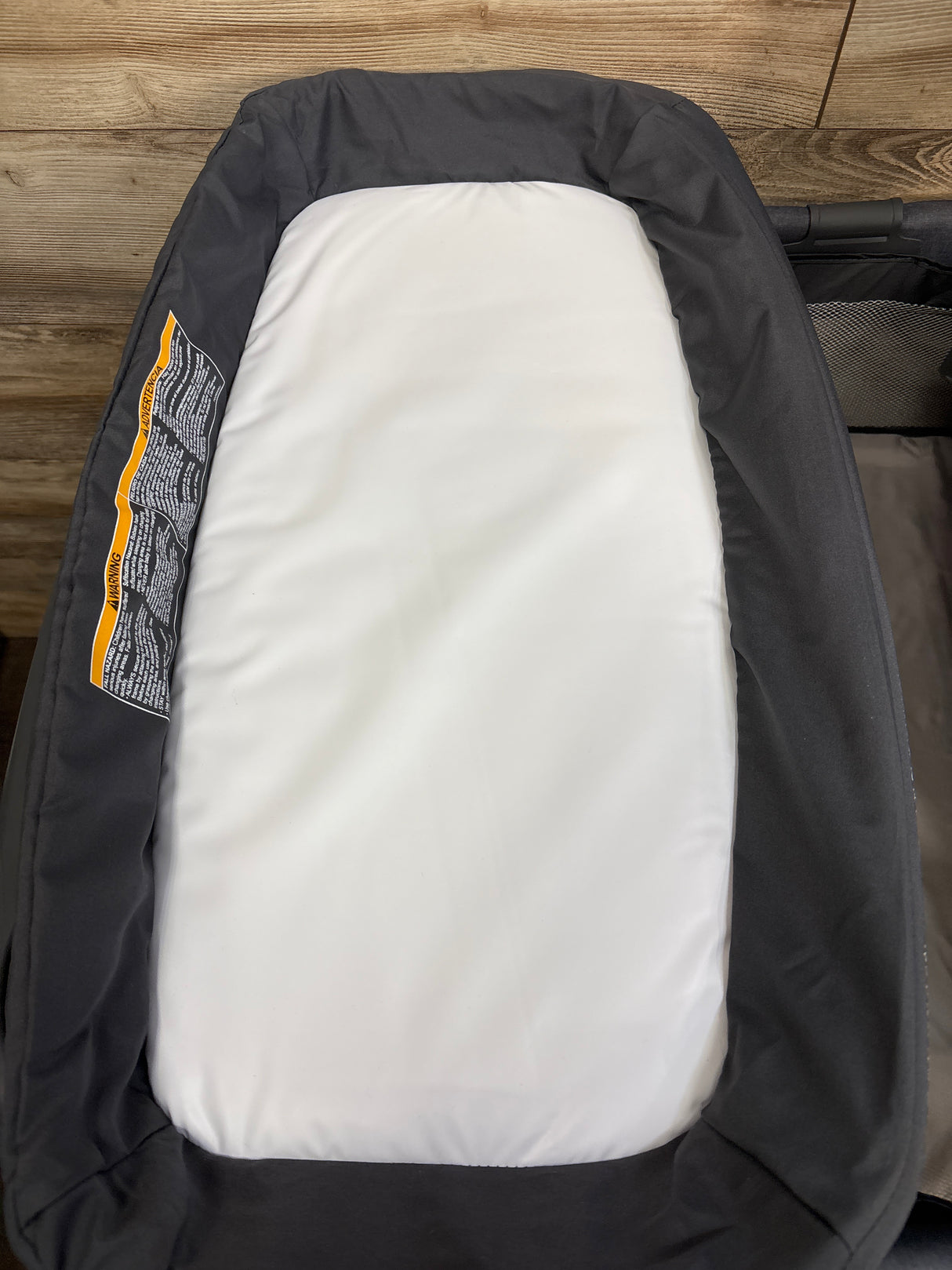 Graco Pack 'n Play Travel Dome LX in Redmond