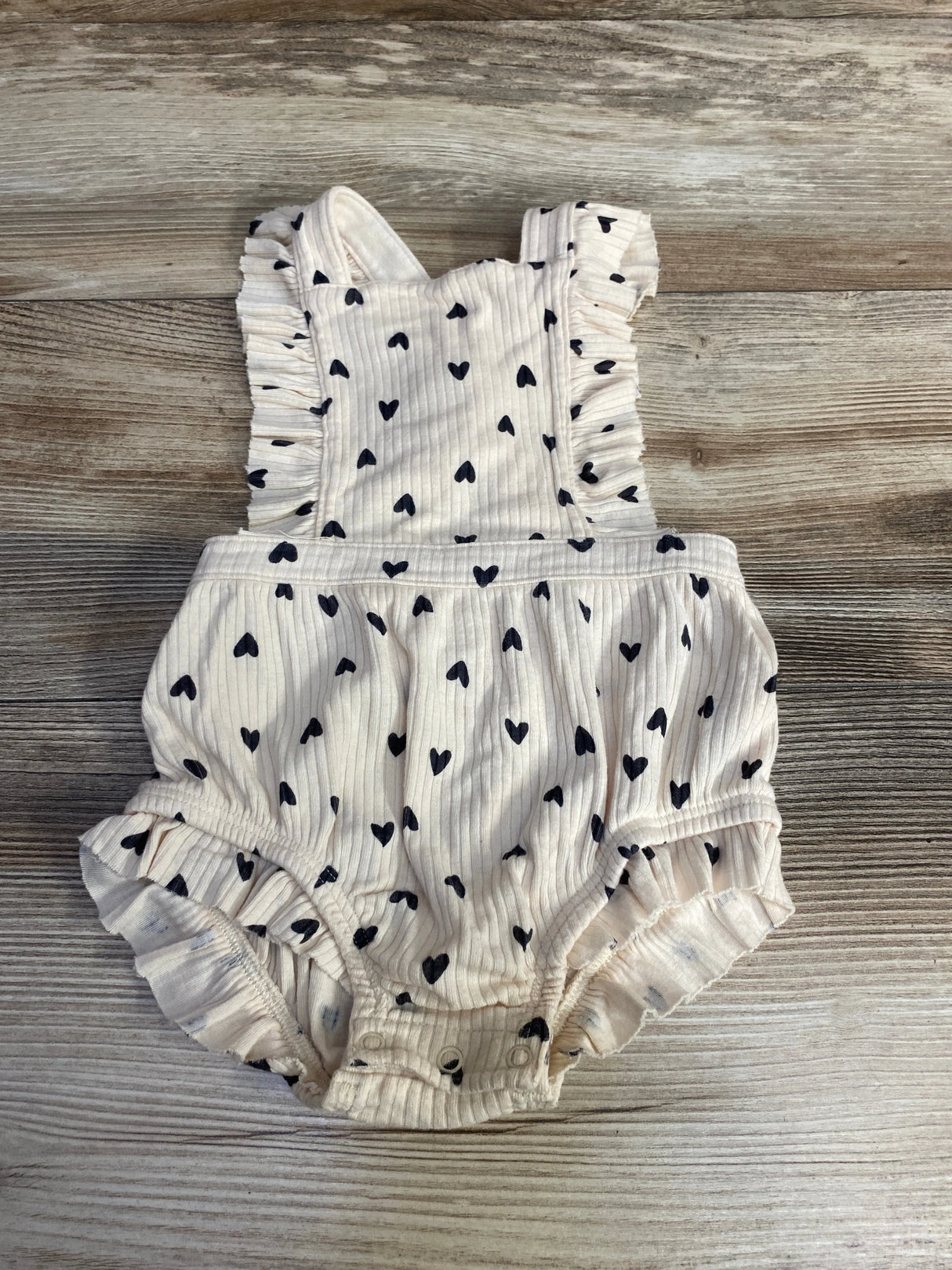 Cat & Jack Heart Print Ruffle Romper Cream sz 6-9m - Me n Mommy To Be