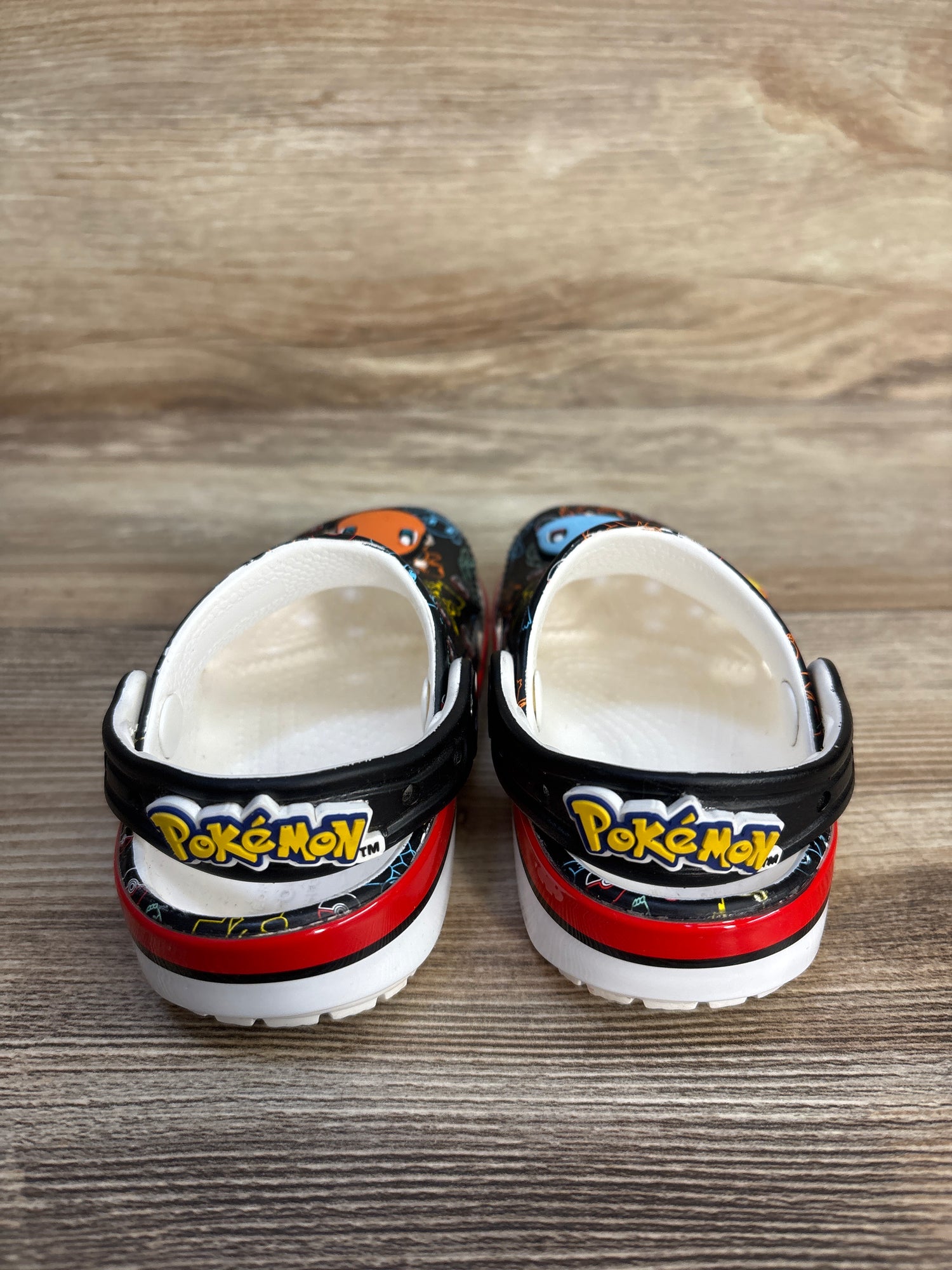 Crocs Pokemon Classic Clogs Black sz 6c