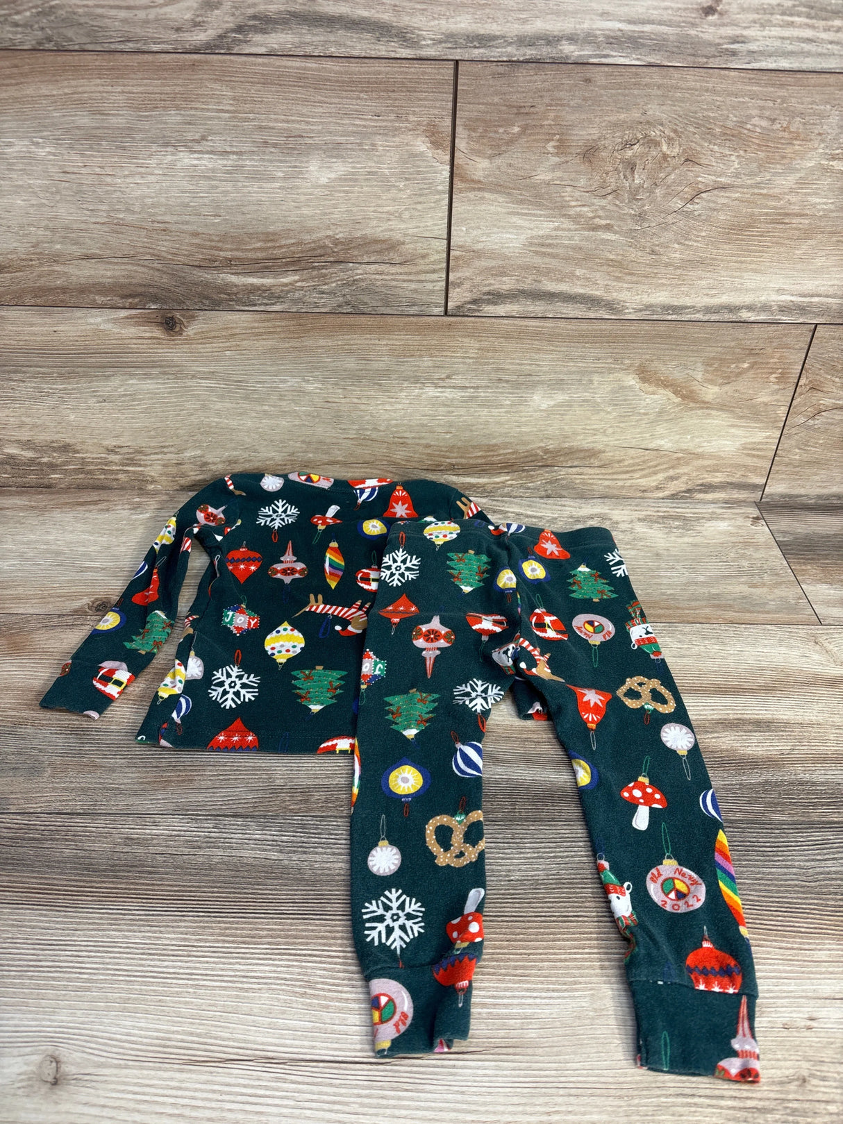 Old Navy 2pc Christmas Pajama Set Green 2T