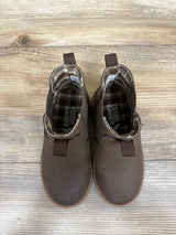 Eddie Bauer Flannel Lined Chelsea Boots Brown sz 8c
