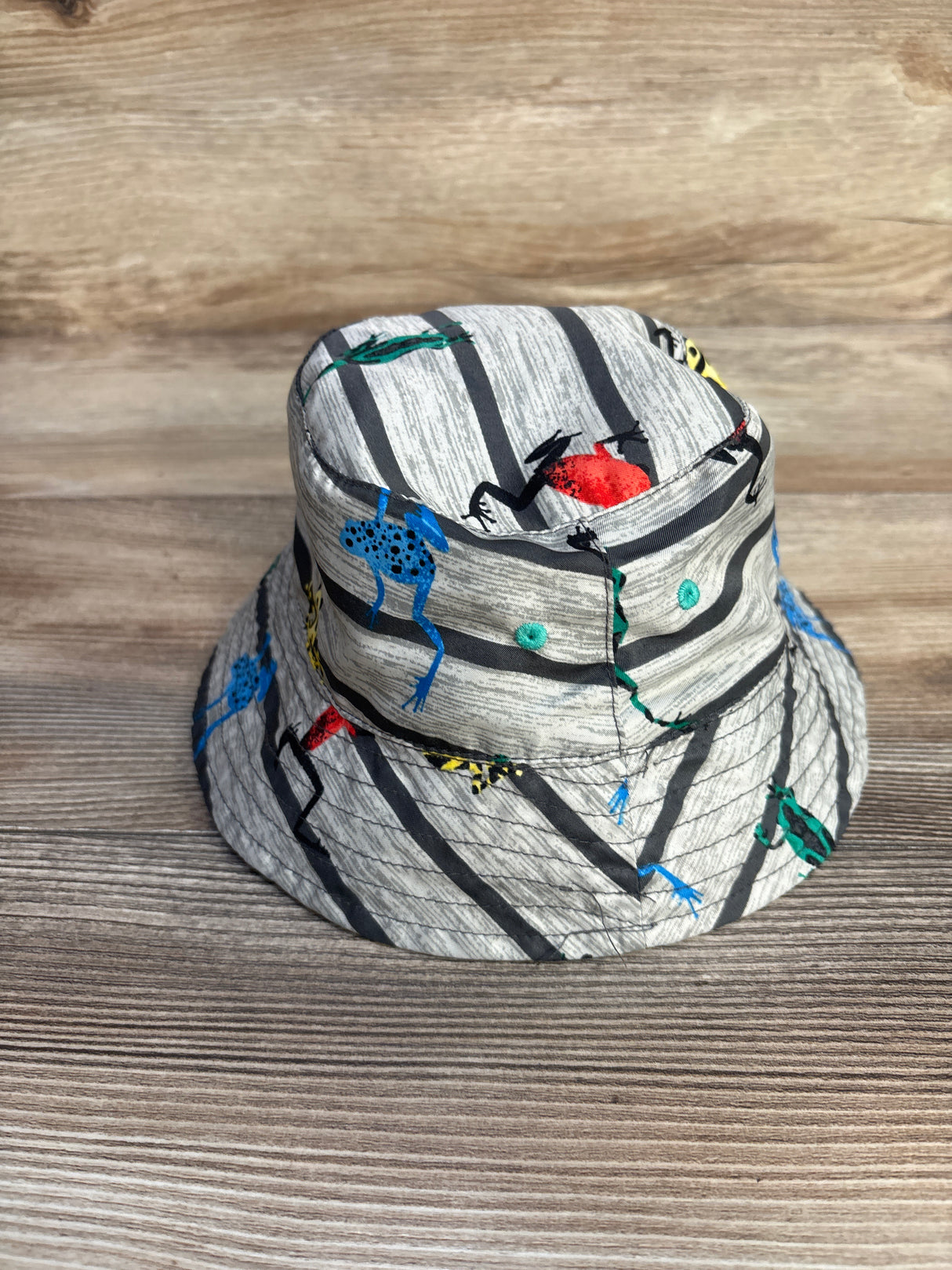 UV Skinz Reversible Bucket Hat Frogs/Grey sz 2T