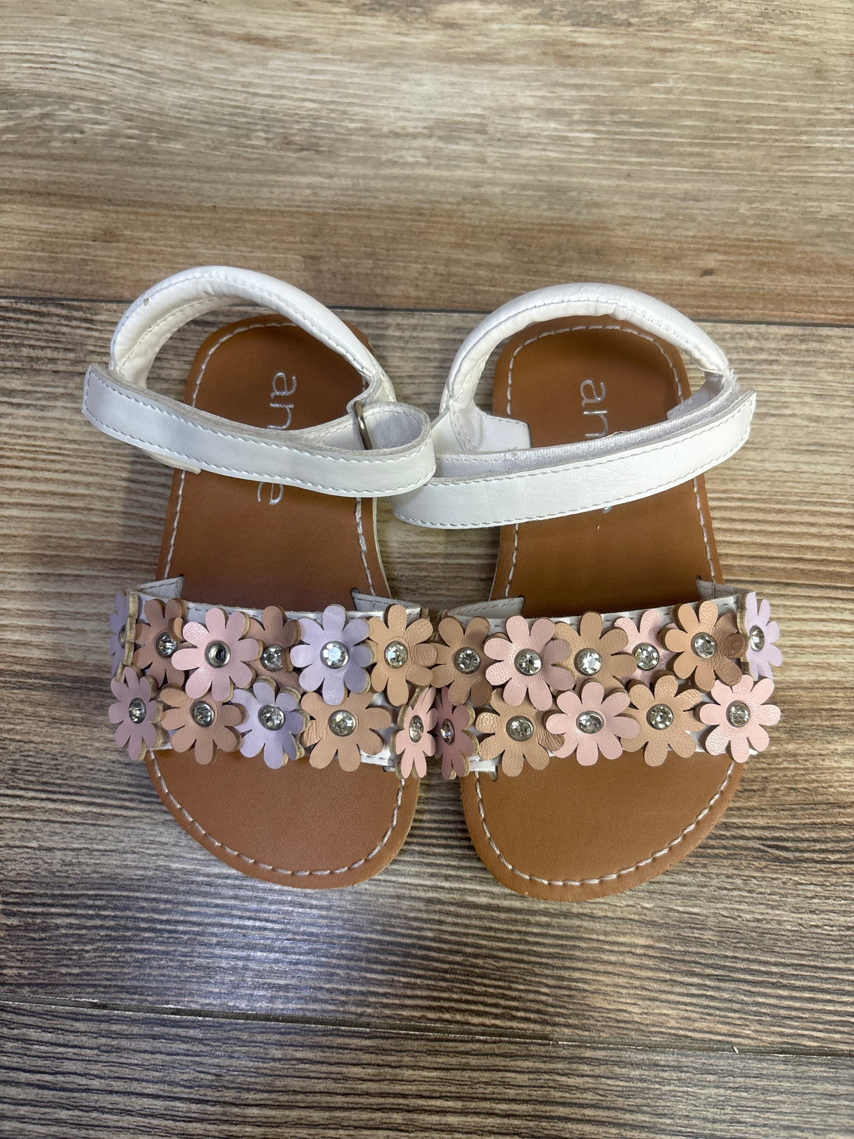Annie Floral Sandals White sz 7c