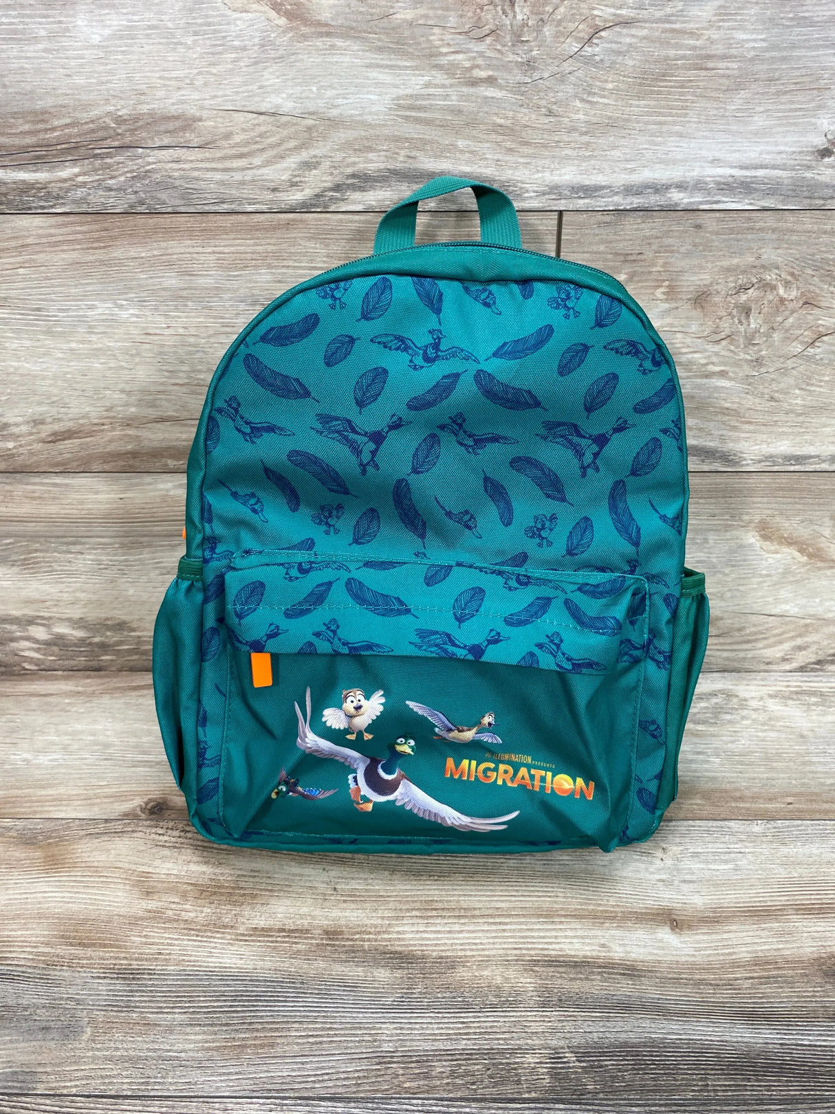 Illumination Presents Migration 15" Backpack Green