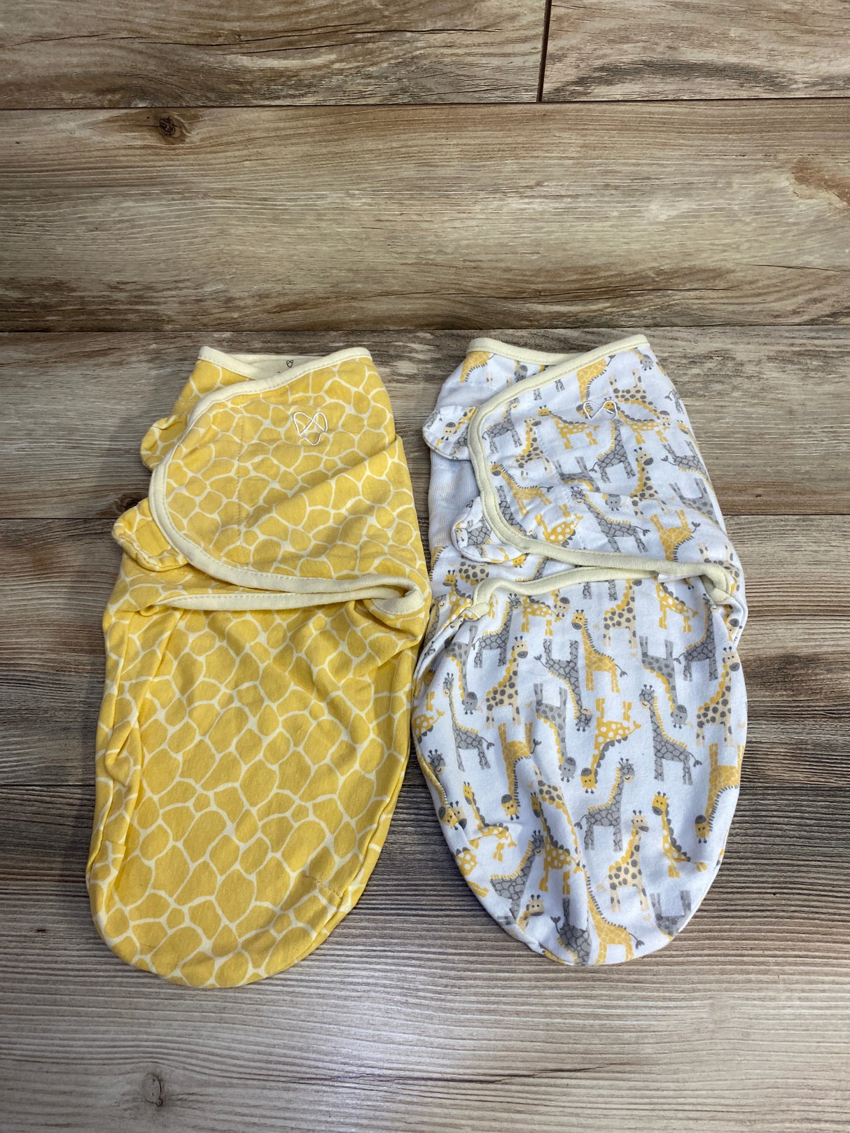 SwaddleMe 2pk Swaddle Wraps White/Yellow sz 0-3m - Me n Mommy To Be