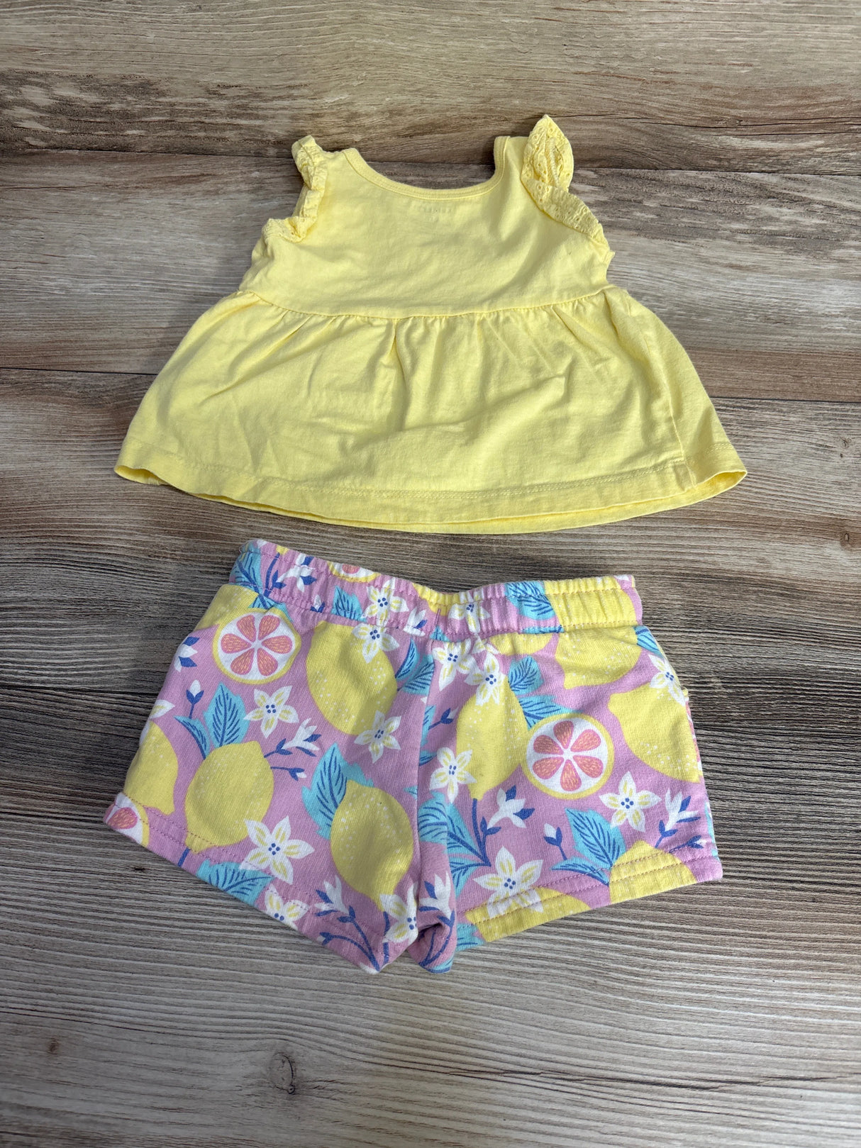 Carter's 2pc Sleeveless Top & Shorts Yellow sz 6m - Me n Mommy To Be