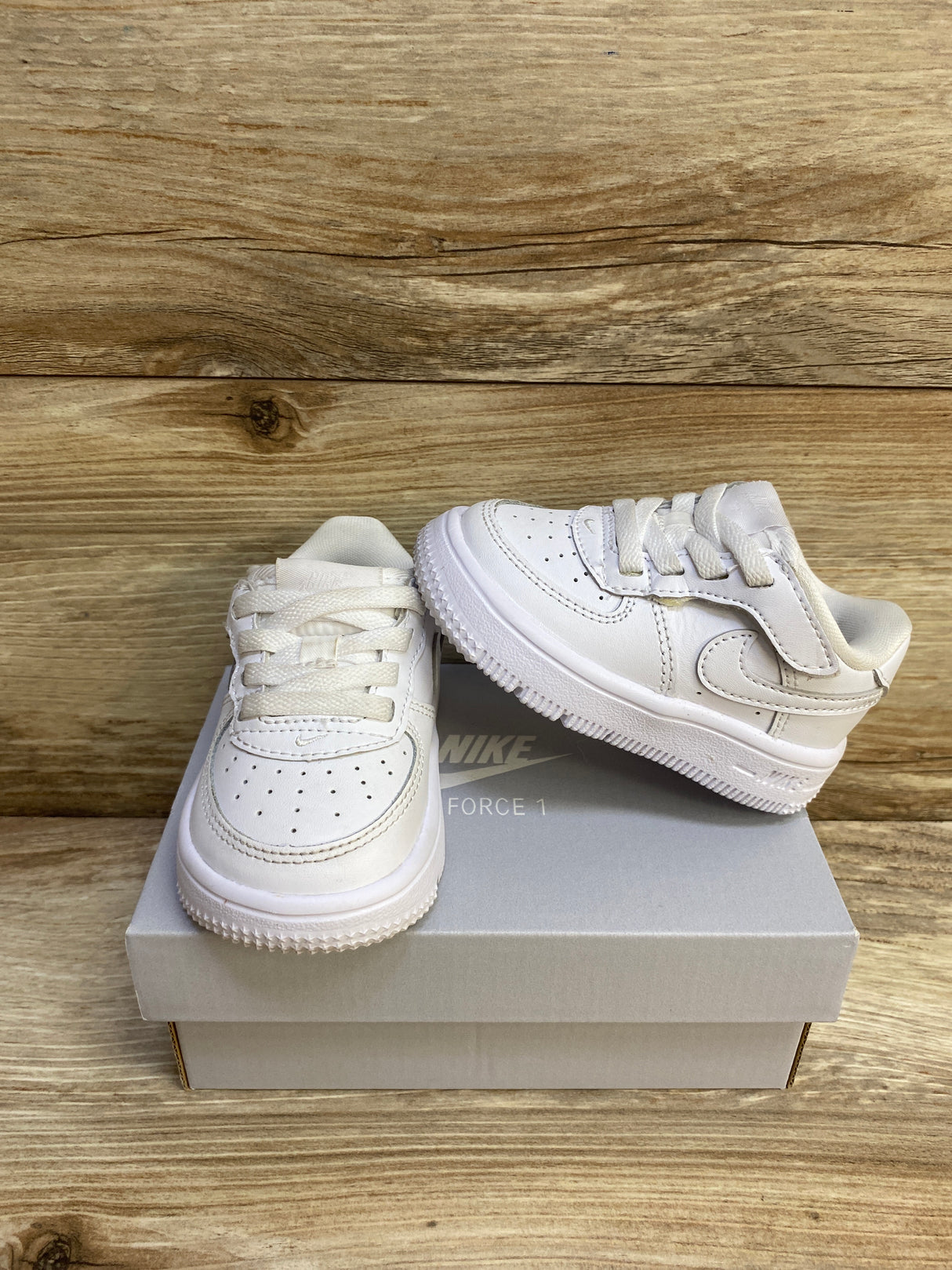 Nike Toddler Force 1 Low EasyOn White sz 4c