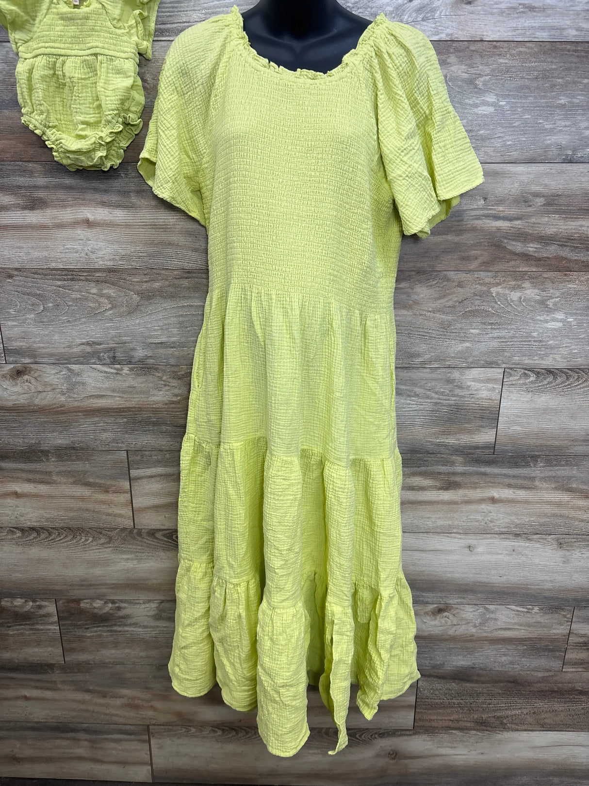 Ivy City Mother & Daughter Set Smocked Dress & Romper Lime sz 1X/3-6m