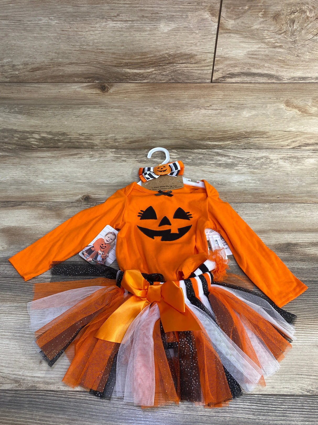 Baby Essentials 4pc Pumpkin Bodysuit & Tutu Set Orange sz 18m