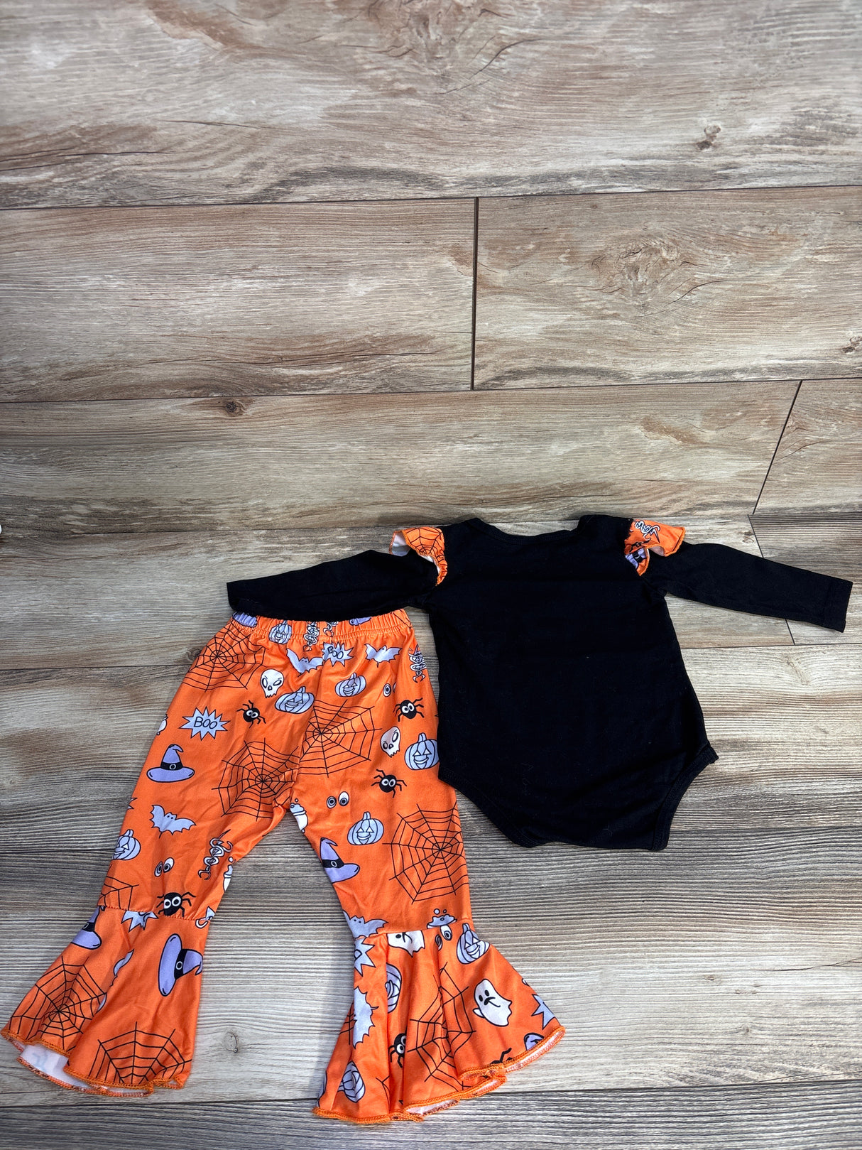 My 1st Halloween 2pc Bodysuit & Pants Set Black sz 9-12m