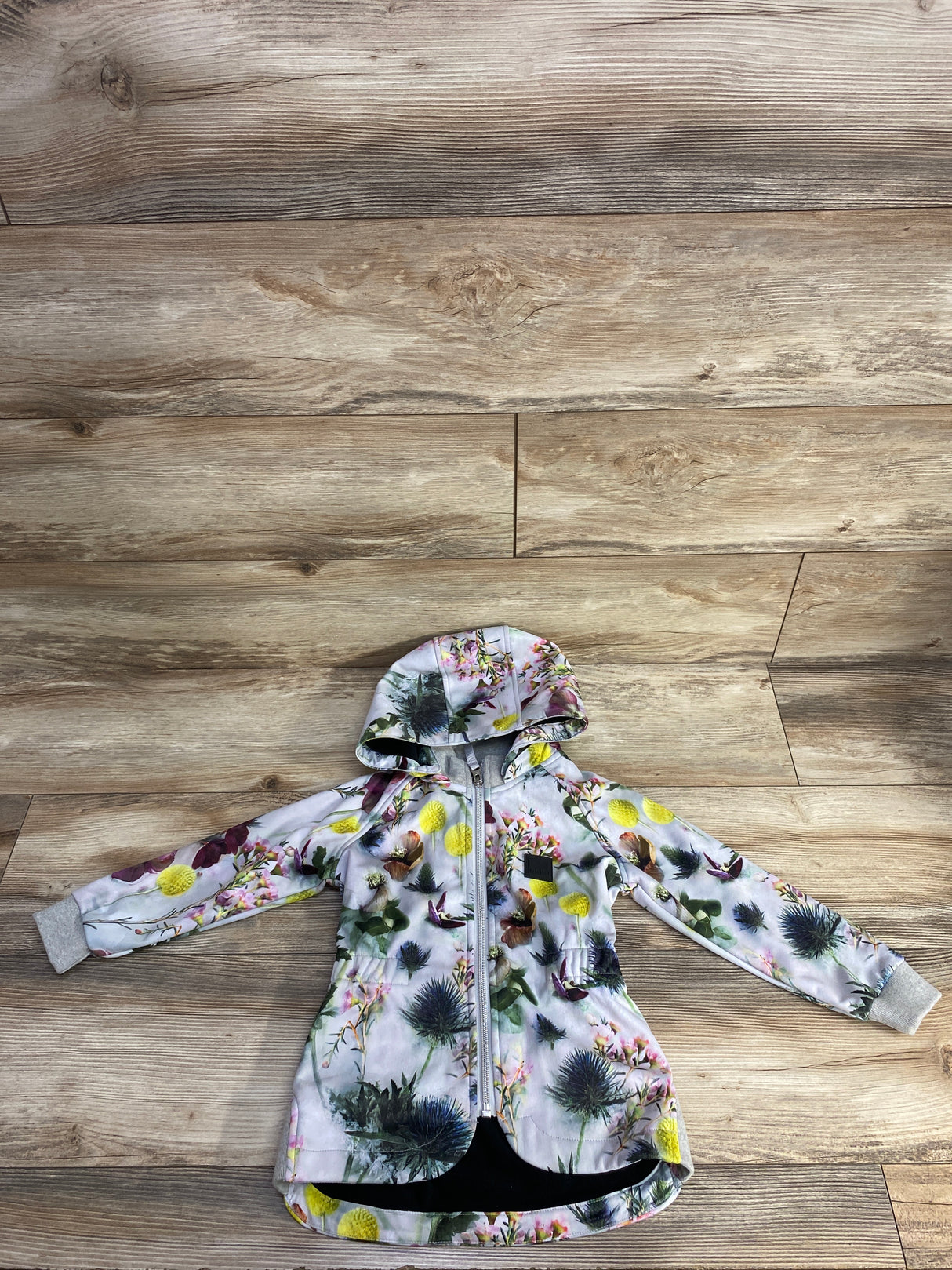 Molo Hillary Soft Shell Jacket in Frozen Flowers sz 4T