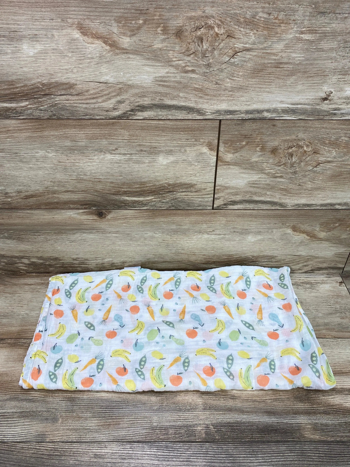 Aden + Anais Muslin Swaddle Blanket Fruit & Vegetable Print White - Me 'n Mommy To Be