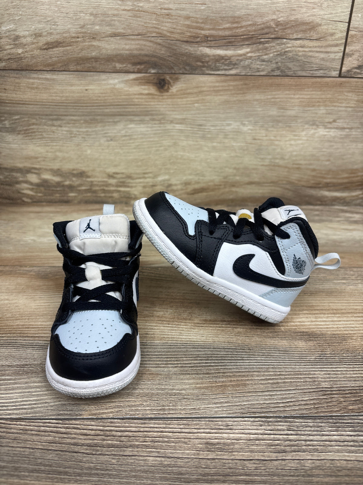 Air Jordan 1 Mid TD 'Black Aura Squadron Blue' Sneakers sz 7c
