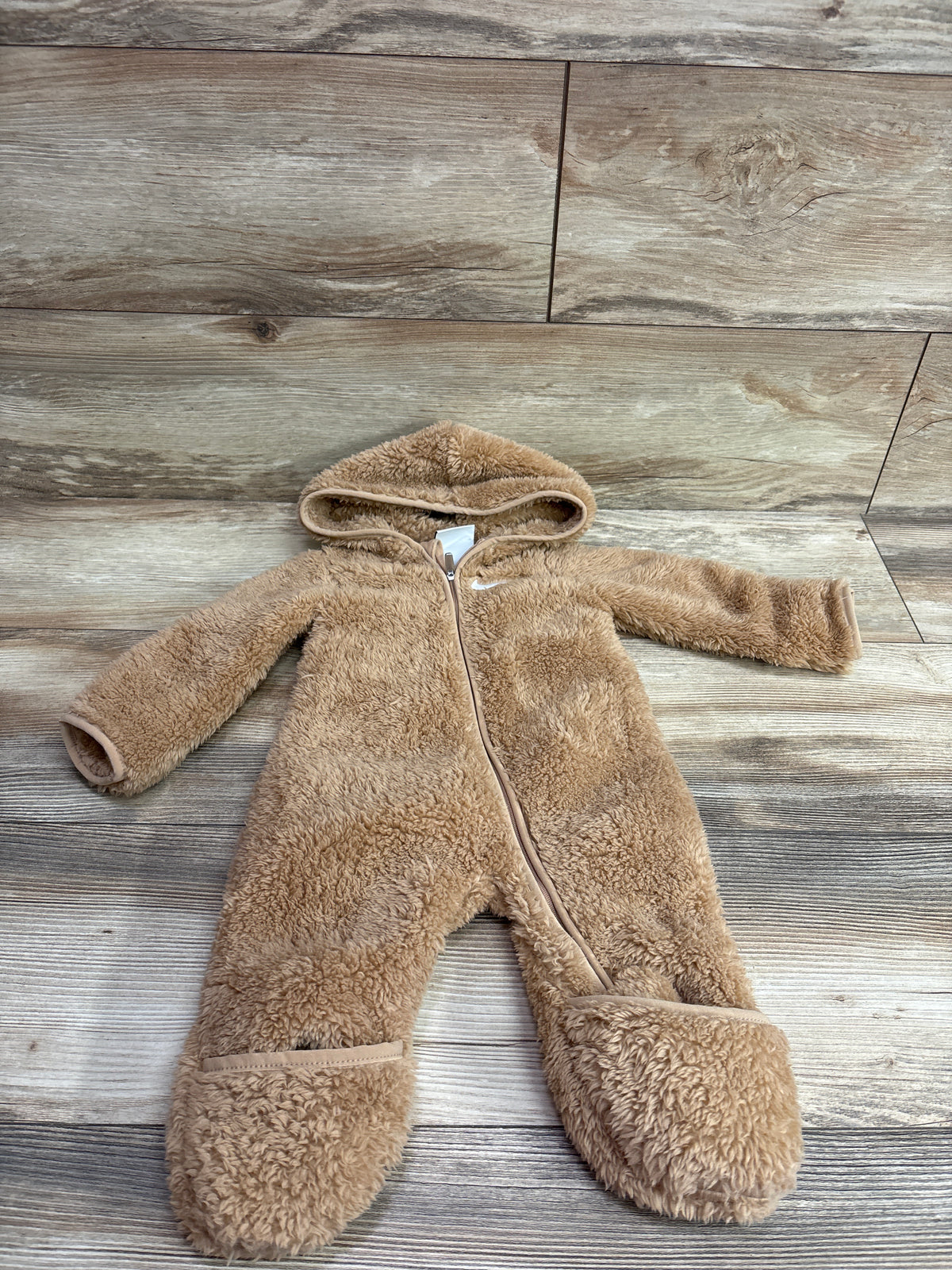 Nike Sherpa Hooded Coverall Tan sz 6m