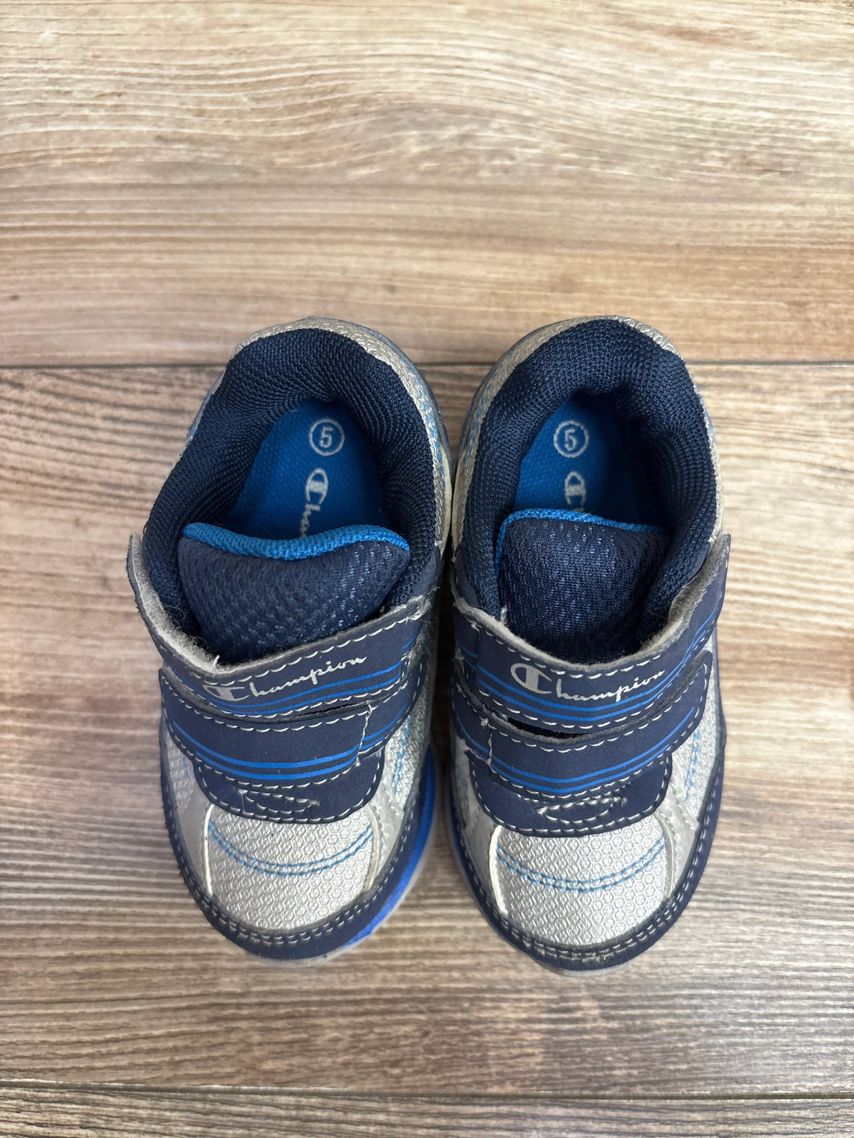 Champion Sneakers Grey sz 5c