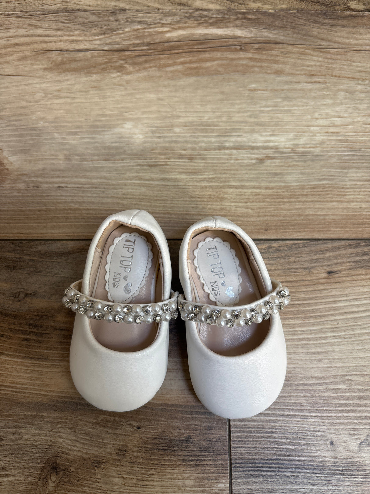 Tip Top Kids Mary Jane Bedazzled Flats White sz 1c