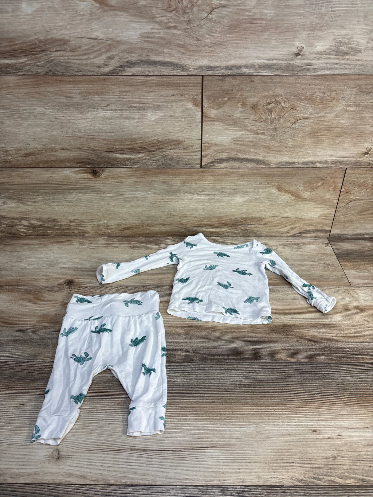 Just One You Comfy Soft 2pc Turtle Print Set White sz 3m
