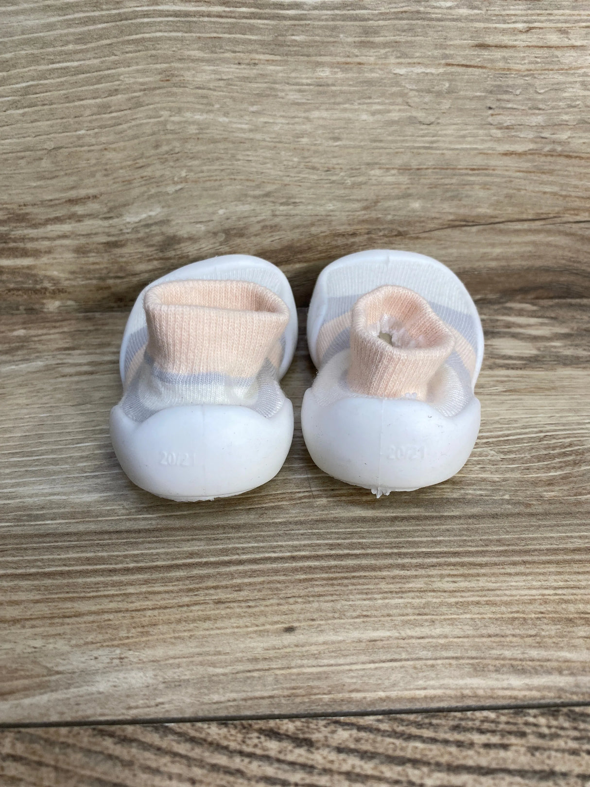 Striped Non-Slip Sock Shoes Pink/Grey sz 3c