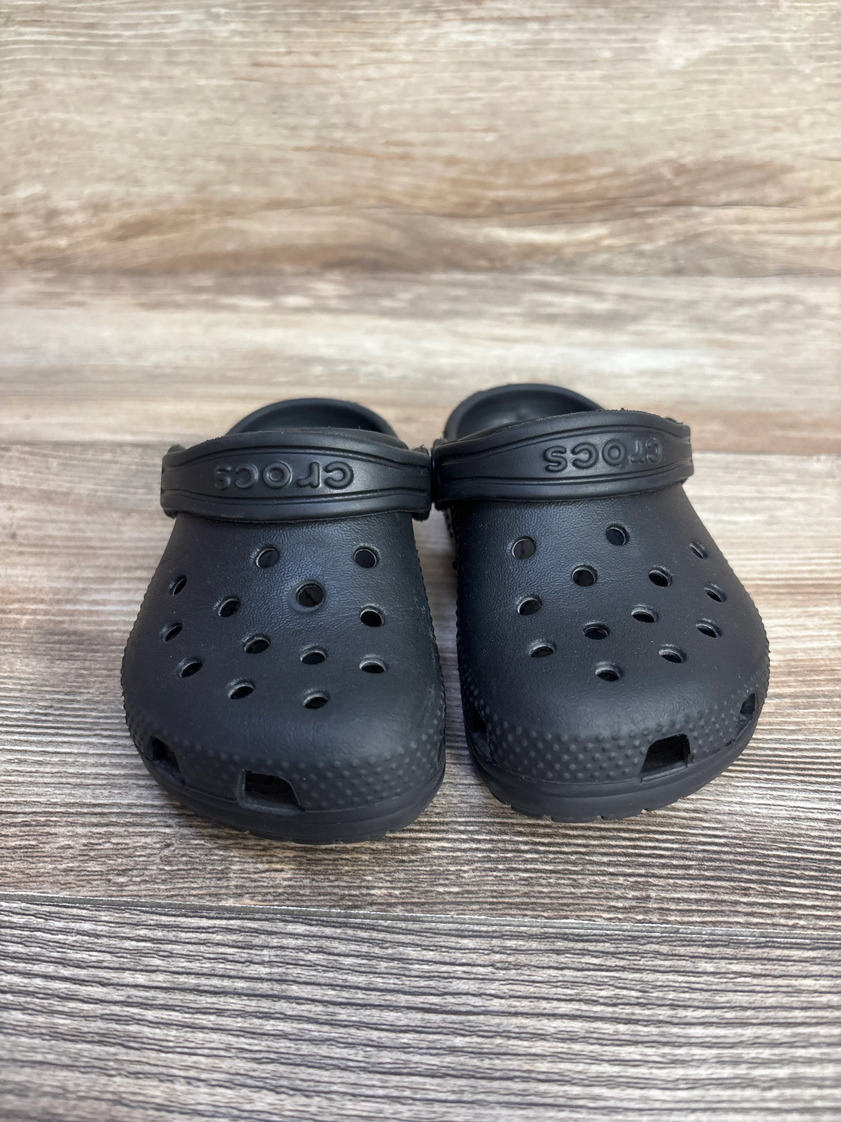 Crocs Classic Clogs Black sz 8c - Me n Mommy To Be